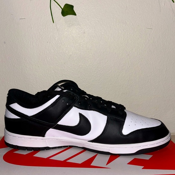 Nike black (panda) dunks